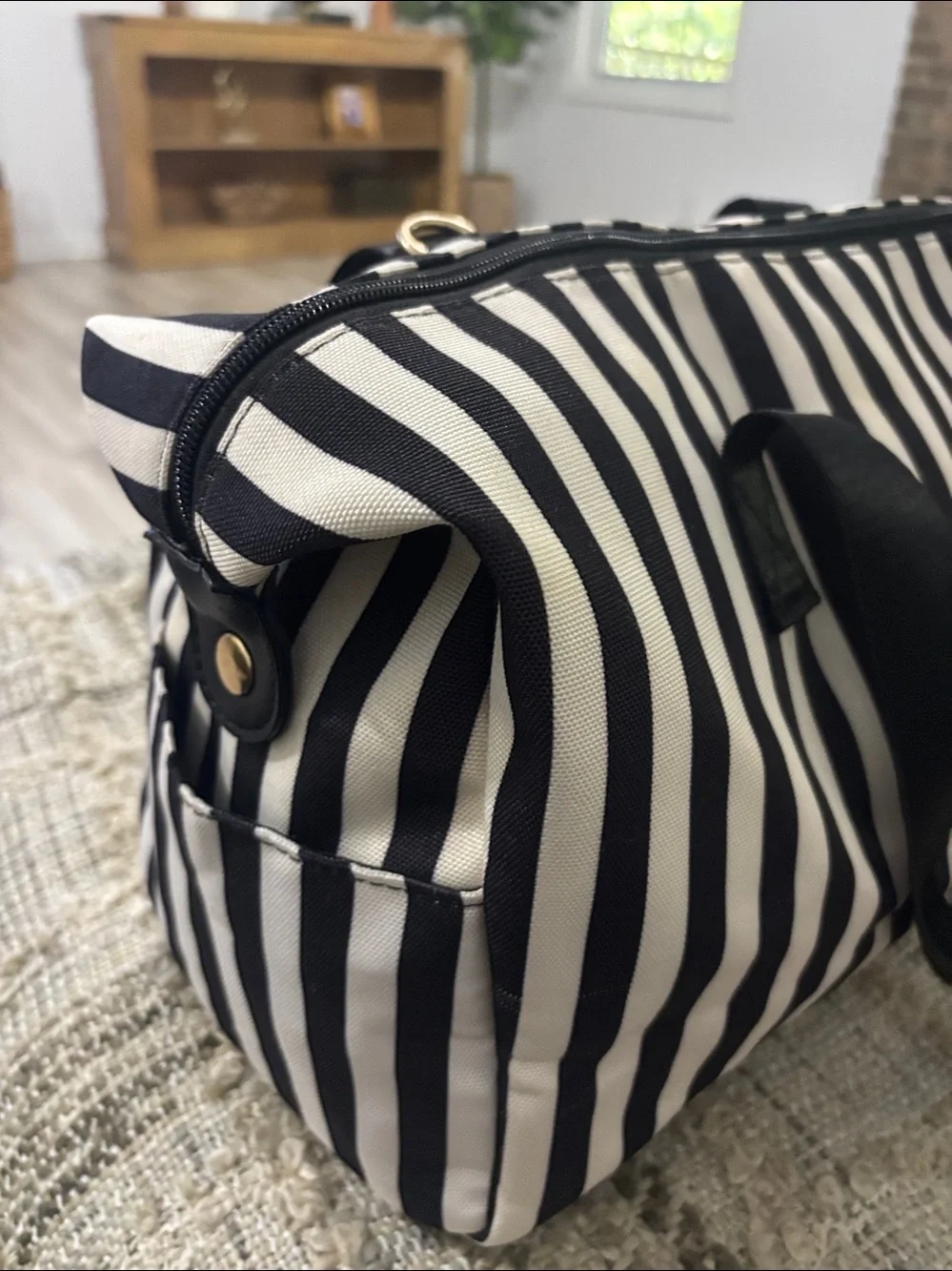 Alice + Olivia By Stacey Bendet  Positano Striped Travel Duffle Weekend Bag NWOT